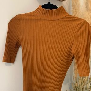 Frank and Oak half-sleeve shirt